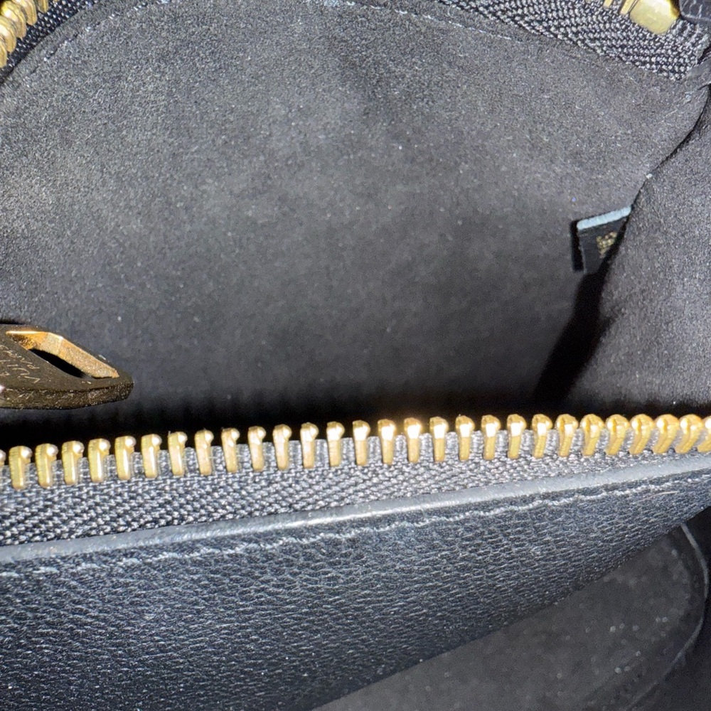 Louis Vuitton NeoNoe Black Monogram Empreinte Leather Bag - Picture 8 of 9